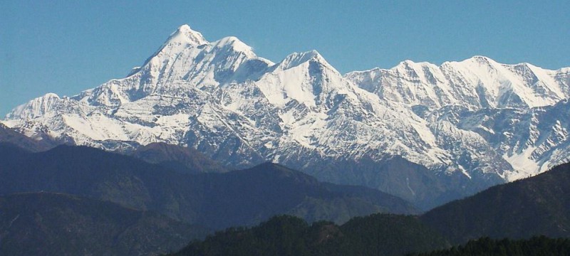 Вершина Трисул в Гималаях