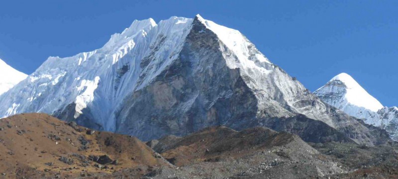 Вершина Айленд-пик в Непале