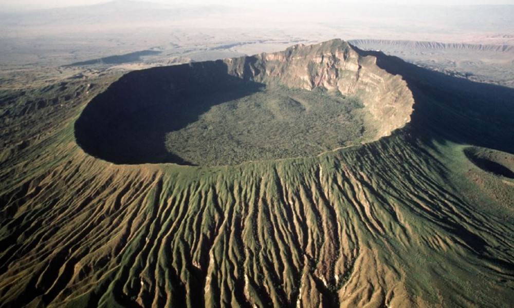 Кратер вулкана Нгоронгоро